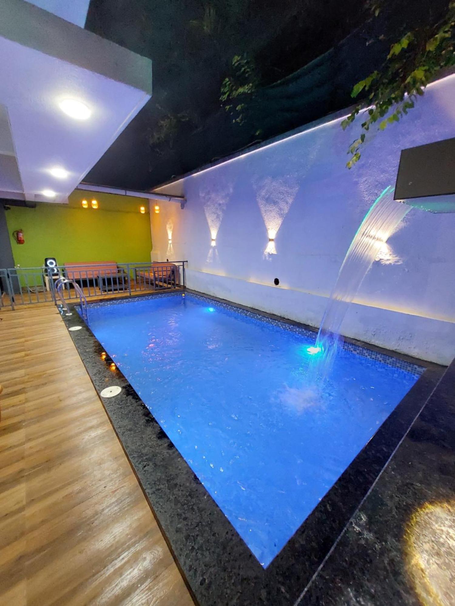 Divine Bliss Villa Lonavala Buitenkant foto